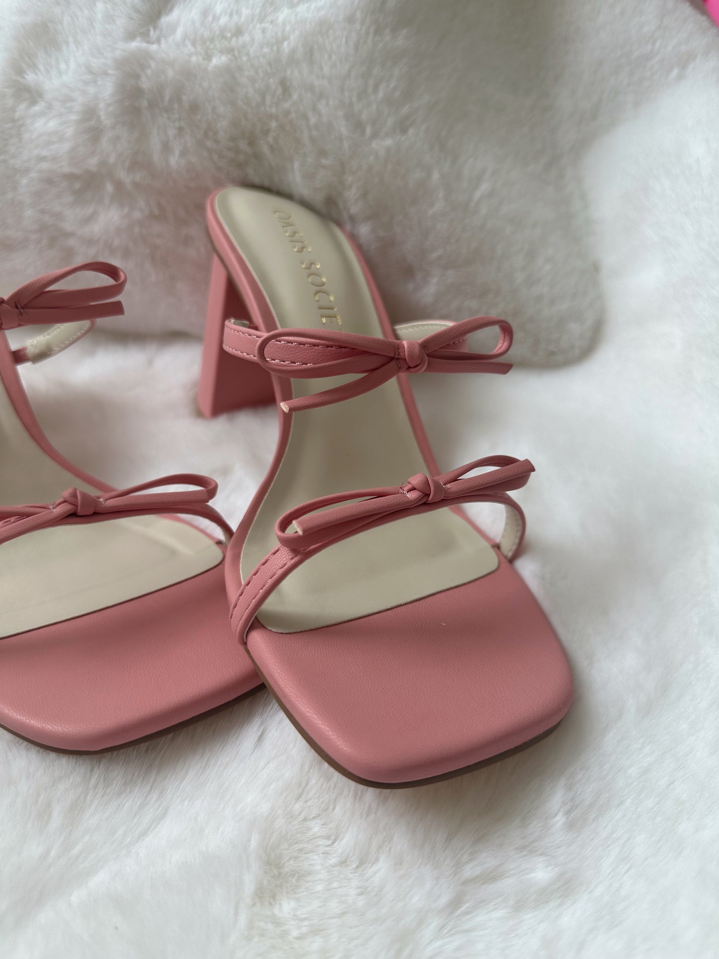 The Bow Fairy Square Heels