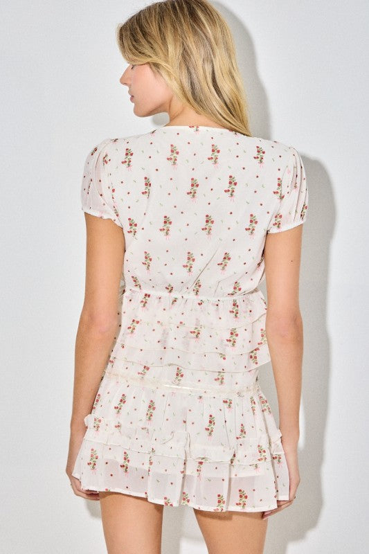 Strawberry Ivory Set December