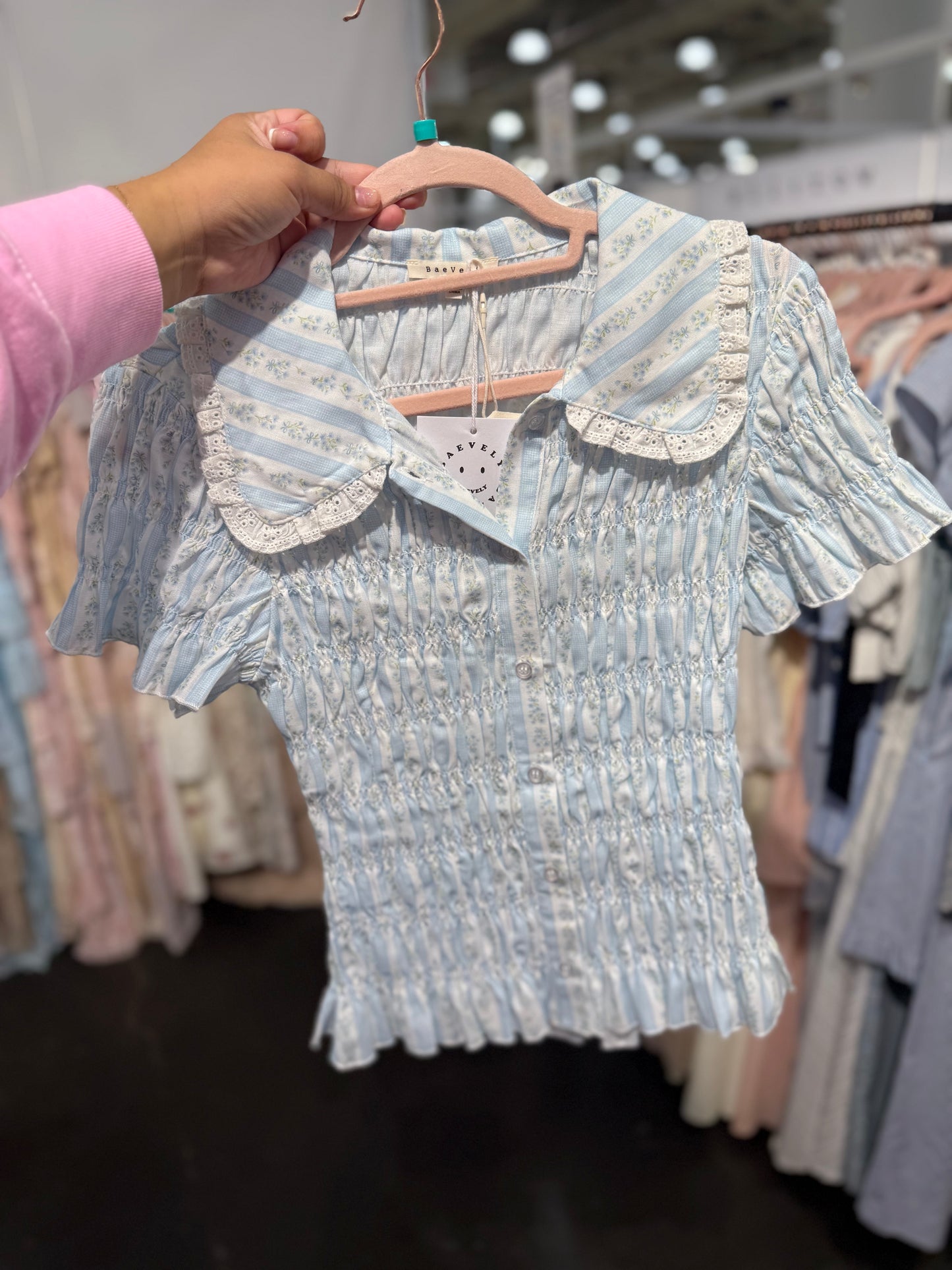 Dainty Bluey Top December