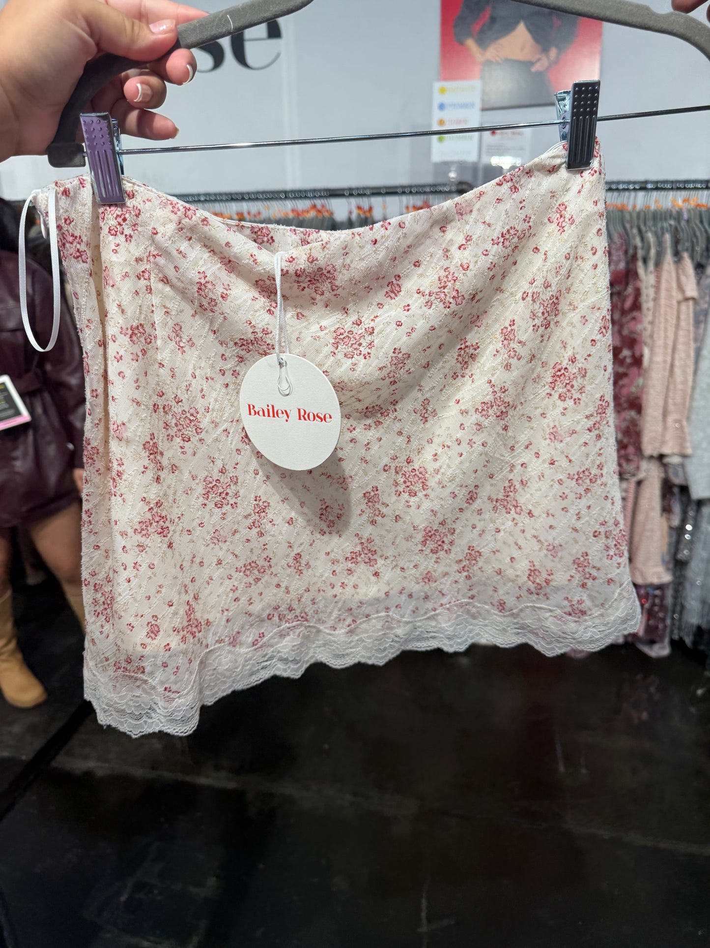 Cream Floral Set January