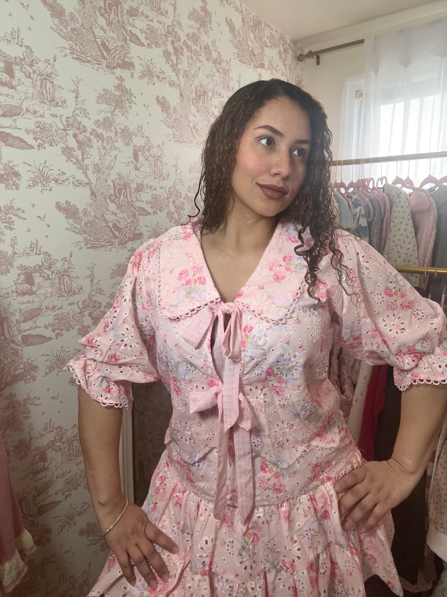 Bel Fiore Eyelet Embroidered Set
