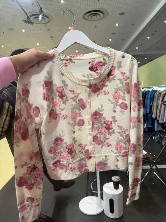 Roses From Blair Cardigan December