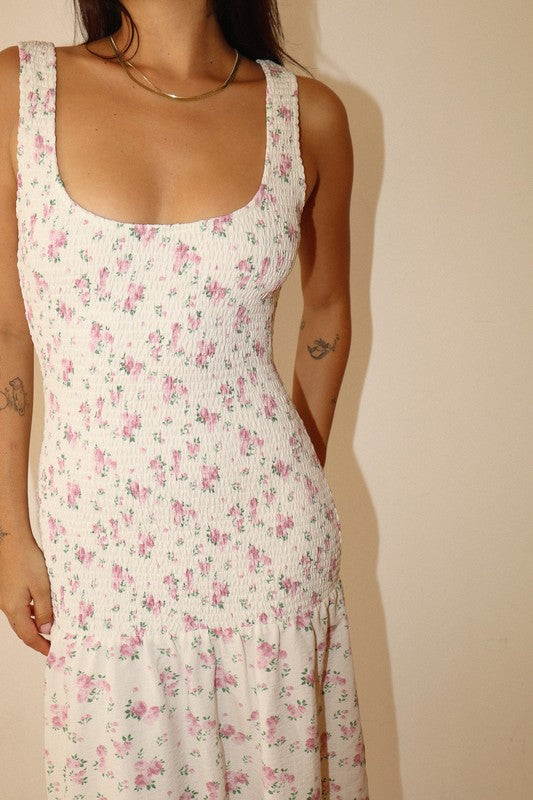 Daisies Floral Maxi Dress