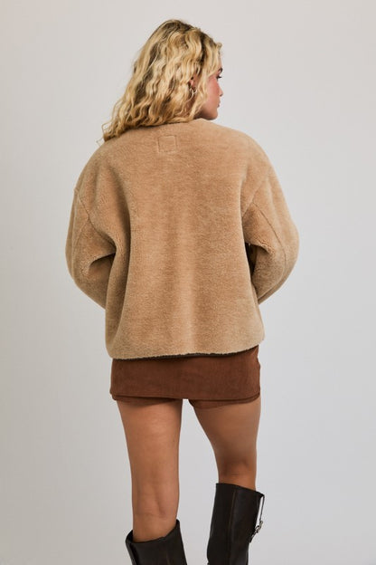 Round Neck Coat With Long Sleeve