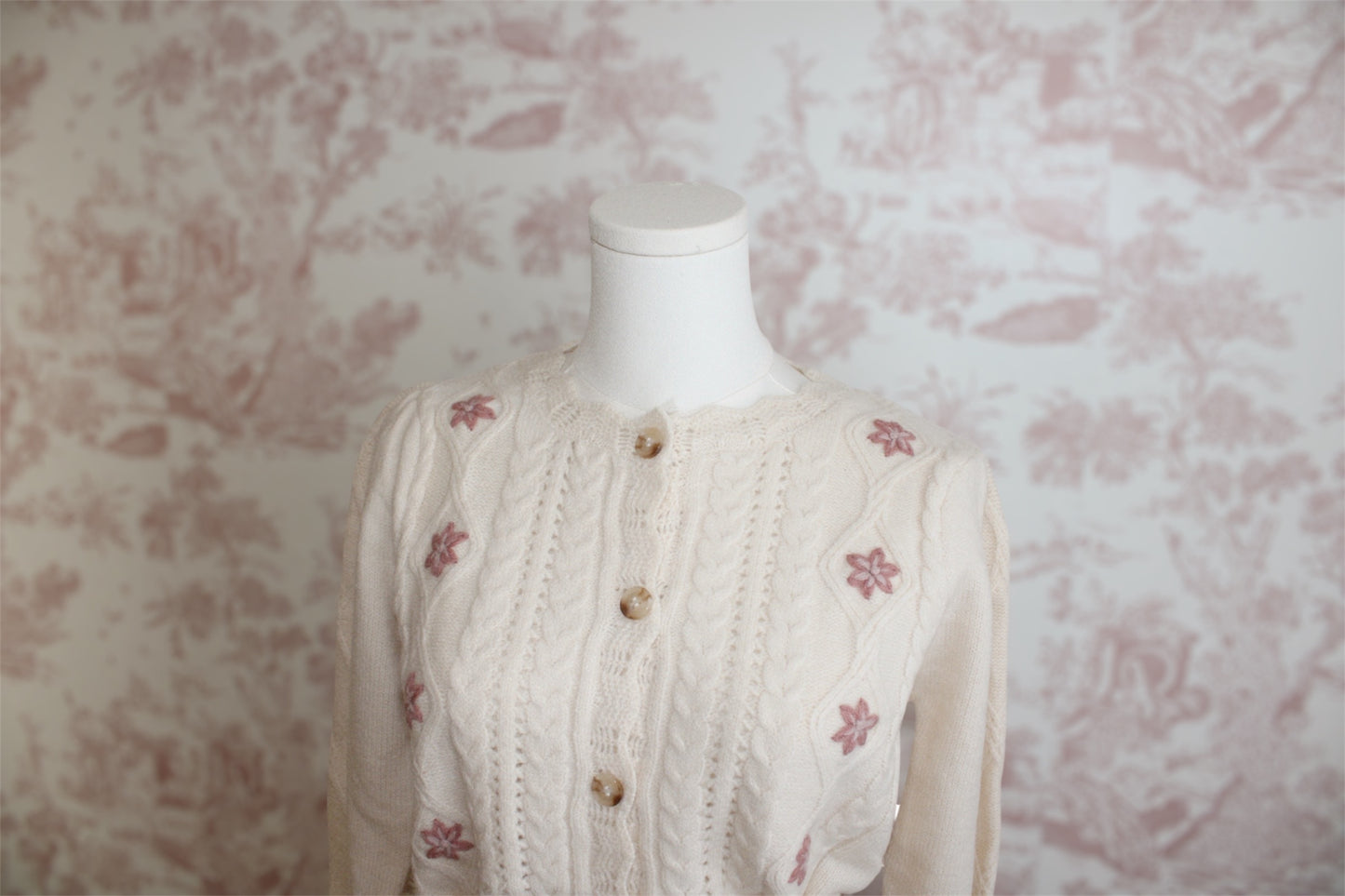 Winter Lady Cardigan Sweater