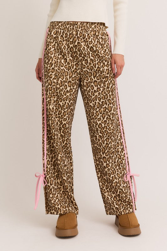Leoparda bow detail pants