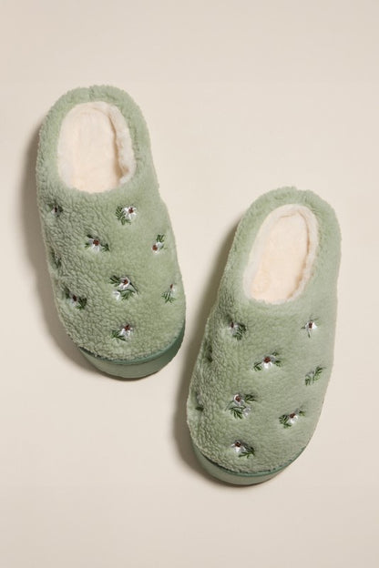 Dear Autumn Floral Full Coverage Slippers