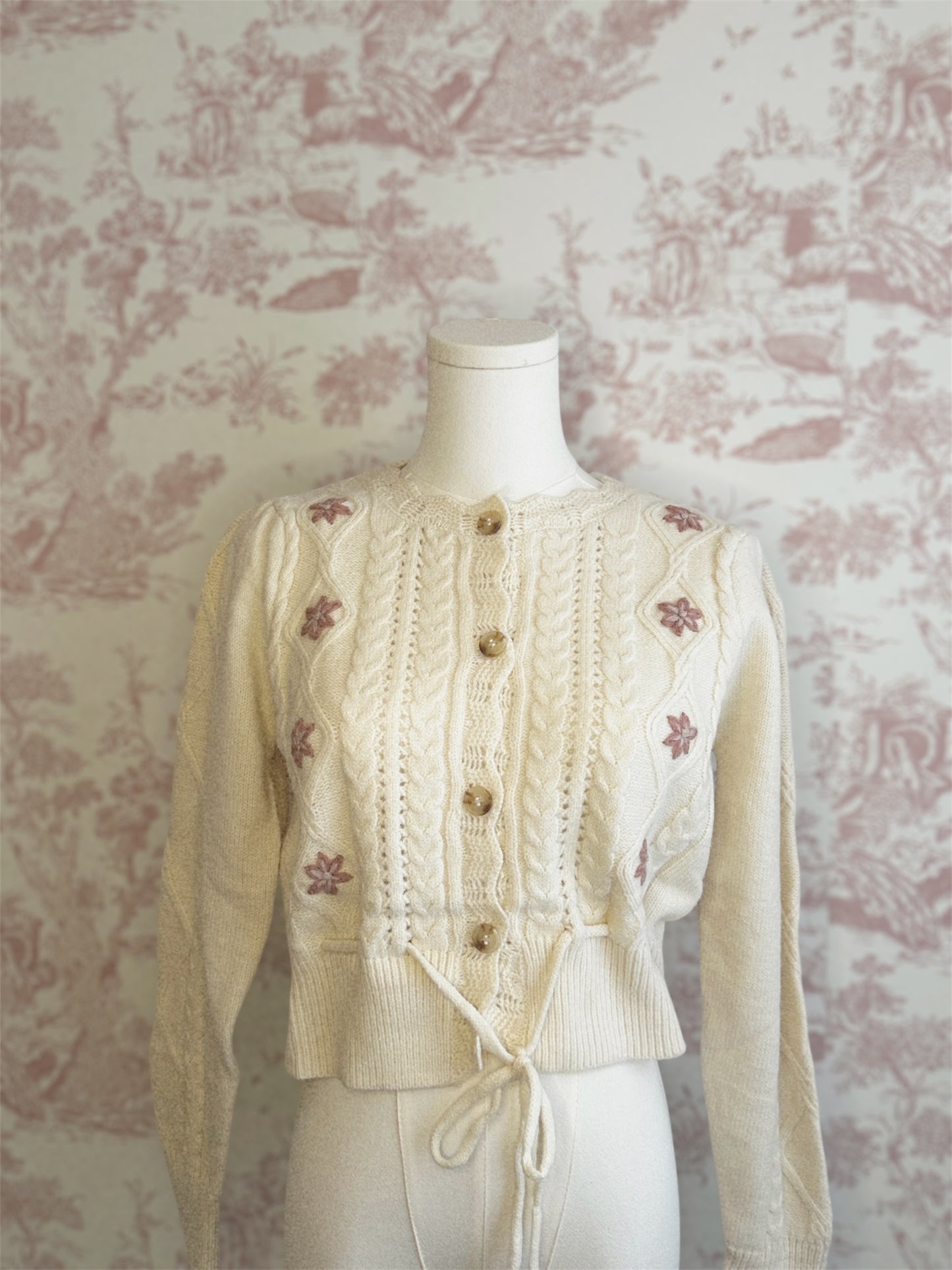 Winter Lady Cardigan Sweater