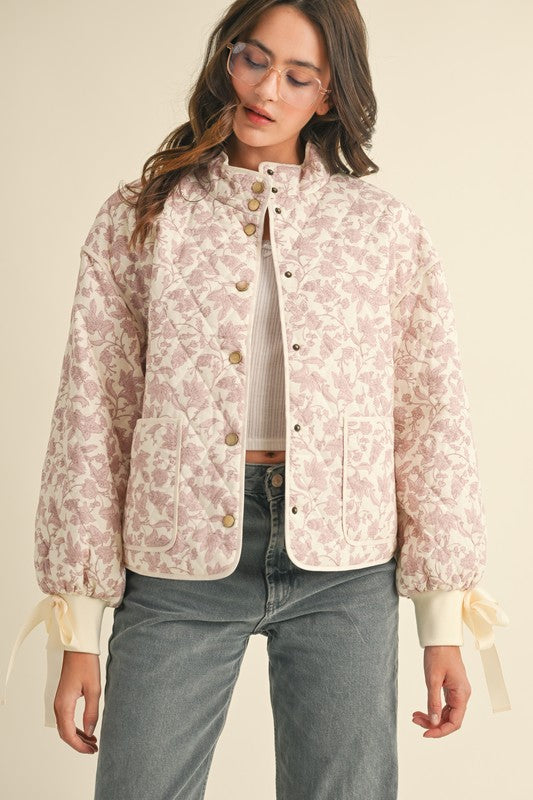Quilted jacket With Ribbon