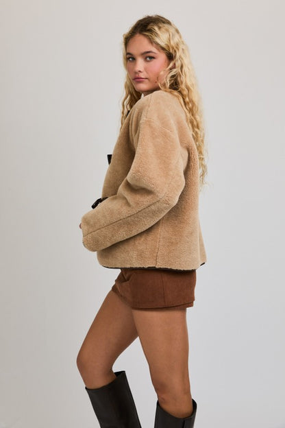 Round Neck Coat With Long Sleeve