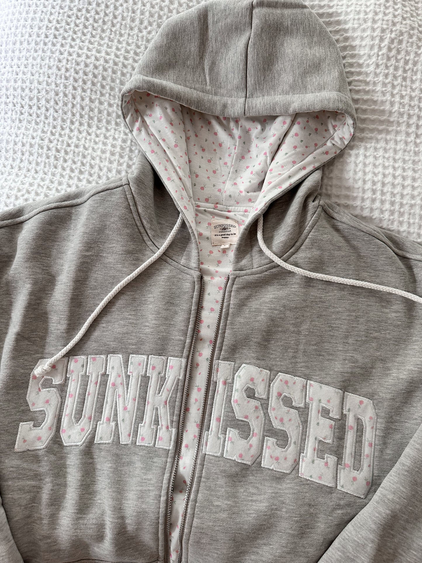 PRE ORDER It Girl Roses Sunkissedcoconut Full Zip Hoodie