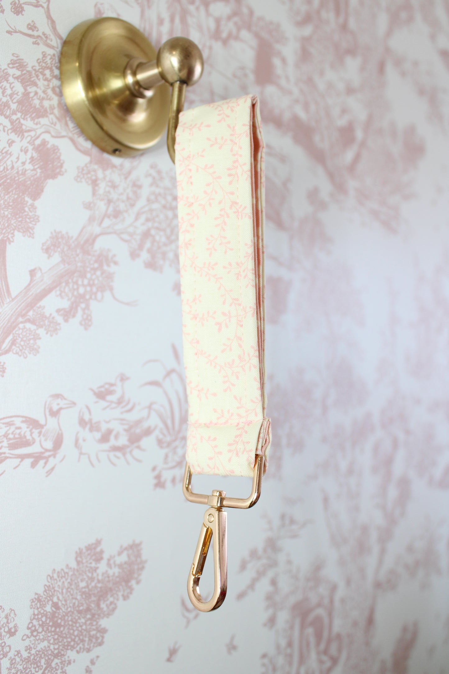 Gardenia Keychain Wristlets